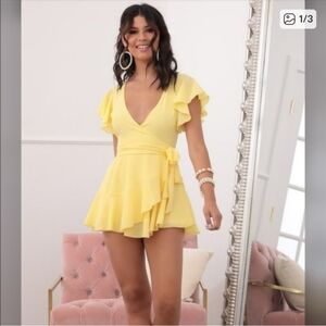 Yellow Lucy in the Sky V-neck wrap dress with tie belt Sprong Summer Beach Sz S